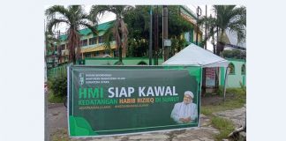 Spanduk HMI Sumut yang bertuliskan siap menyambut Habib Rizieq Shihab di Sumut